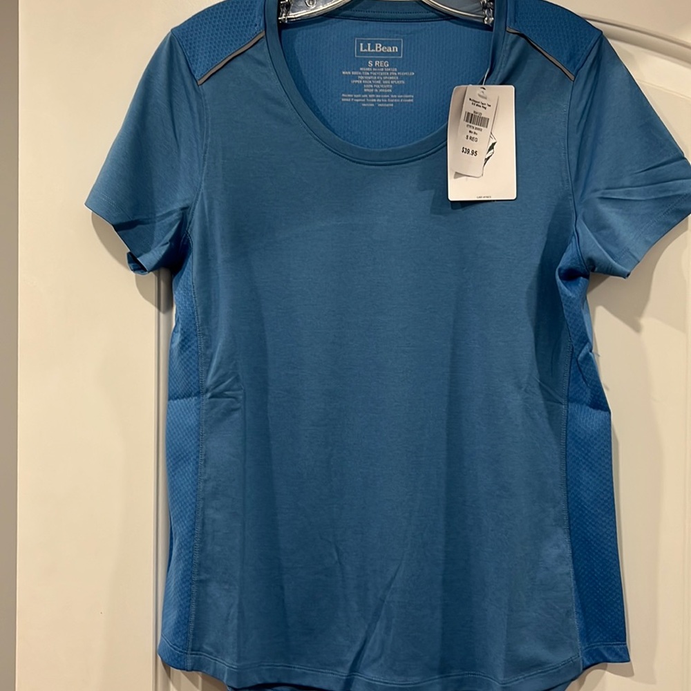 New LL Bean active SS top